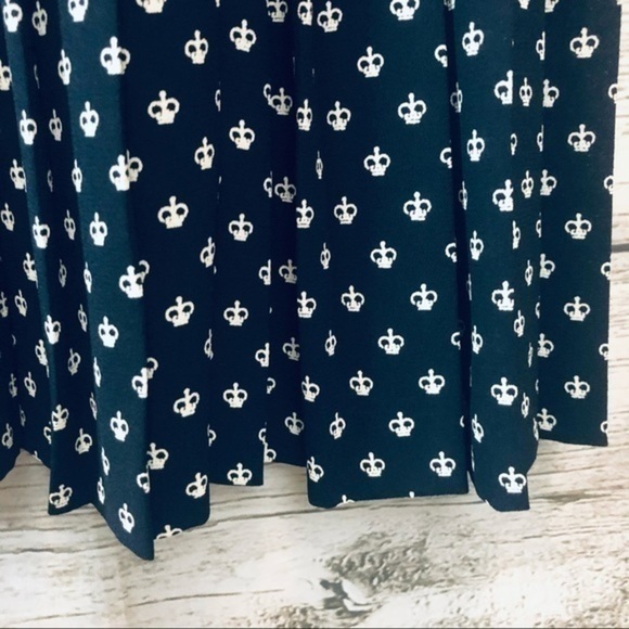 Vintage Josephine Chaus Crown Print Pleated Skirt Size 10 - Picture 11 of 14